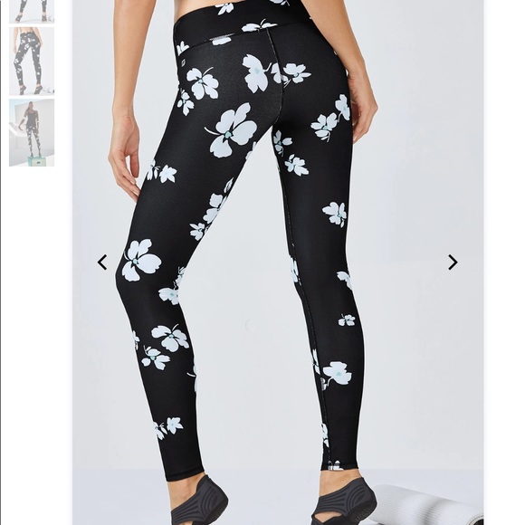 Fabletics Salar Printed Powerhold Flower Leggings - Picture 3 of 8